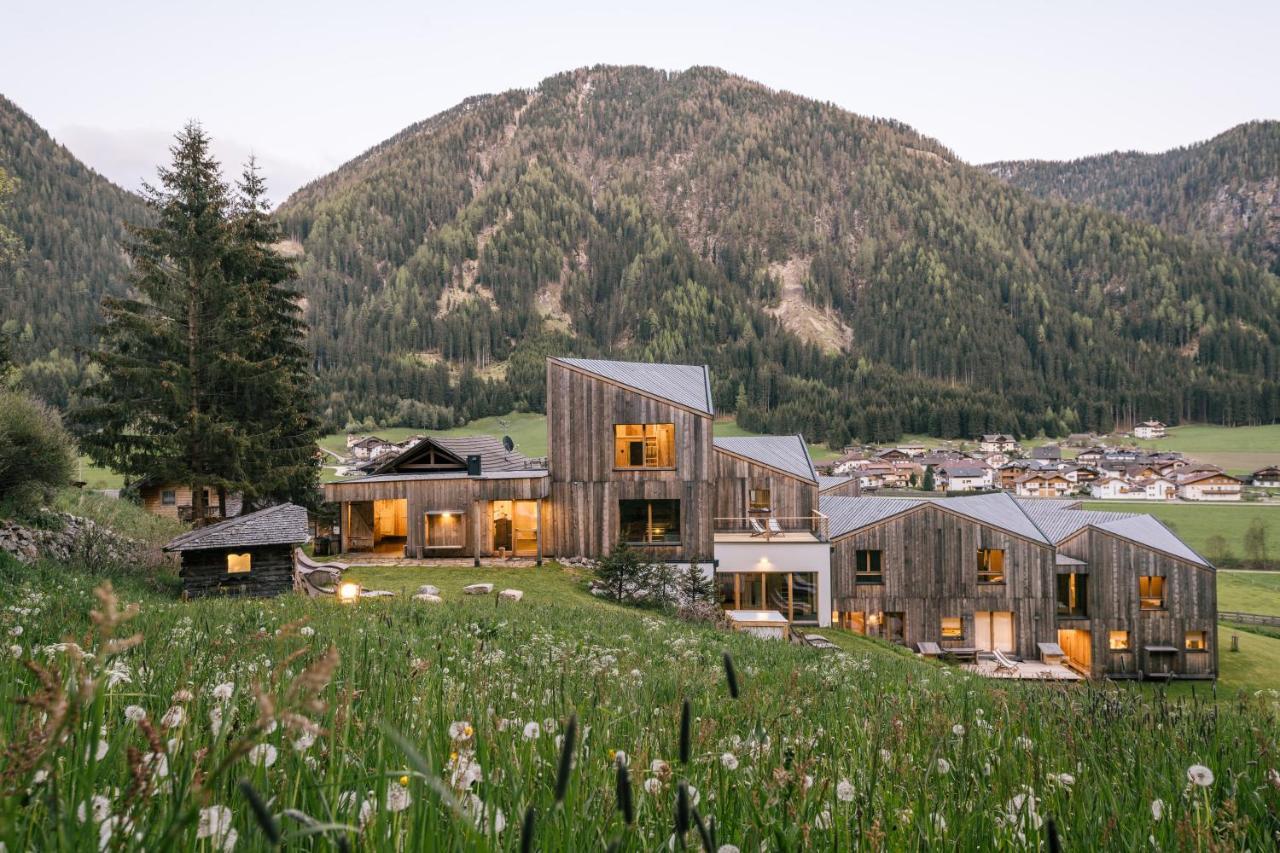 Apparthotel Bio Natur Refugium Blaslahof Santa Maddalena in Casies Esterno foto