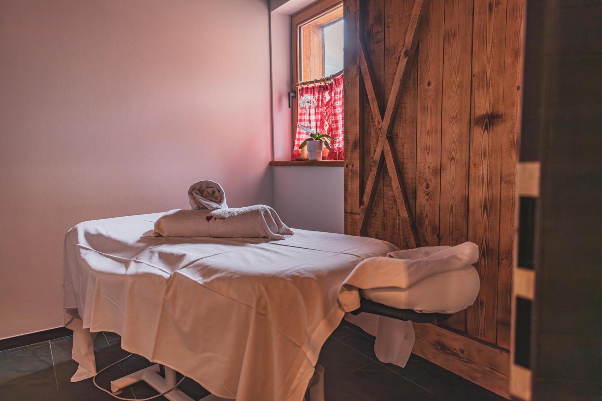 Apparthotel Bio Natur Refugium Blaslahof Santa Maddalena in Casies Esterno foto